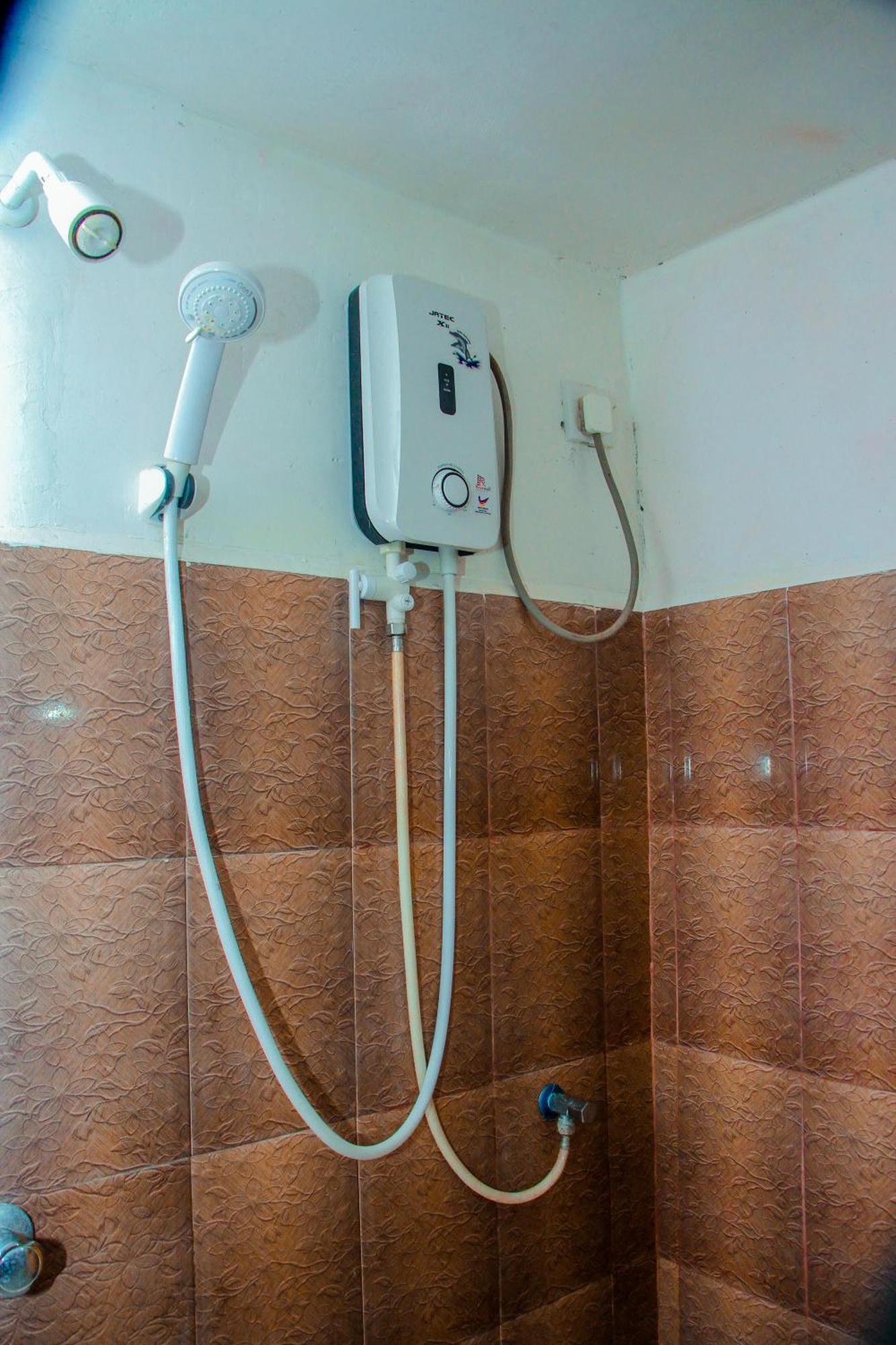 Chanaka Holiday Inn Сигирия Екстериор снимка