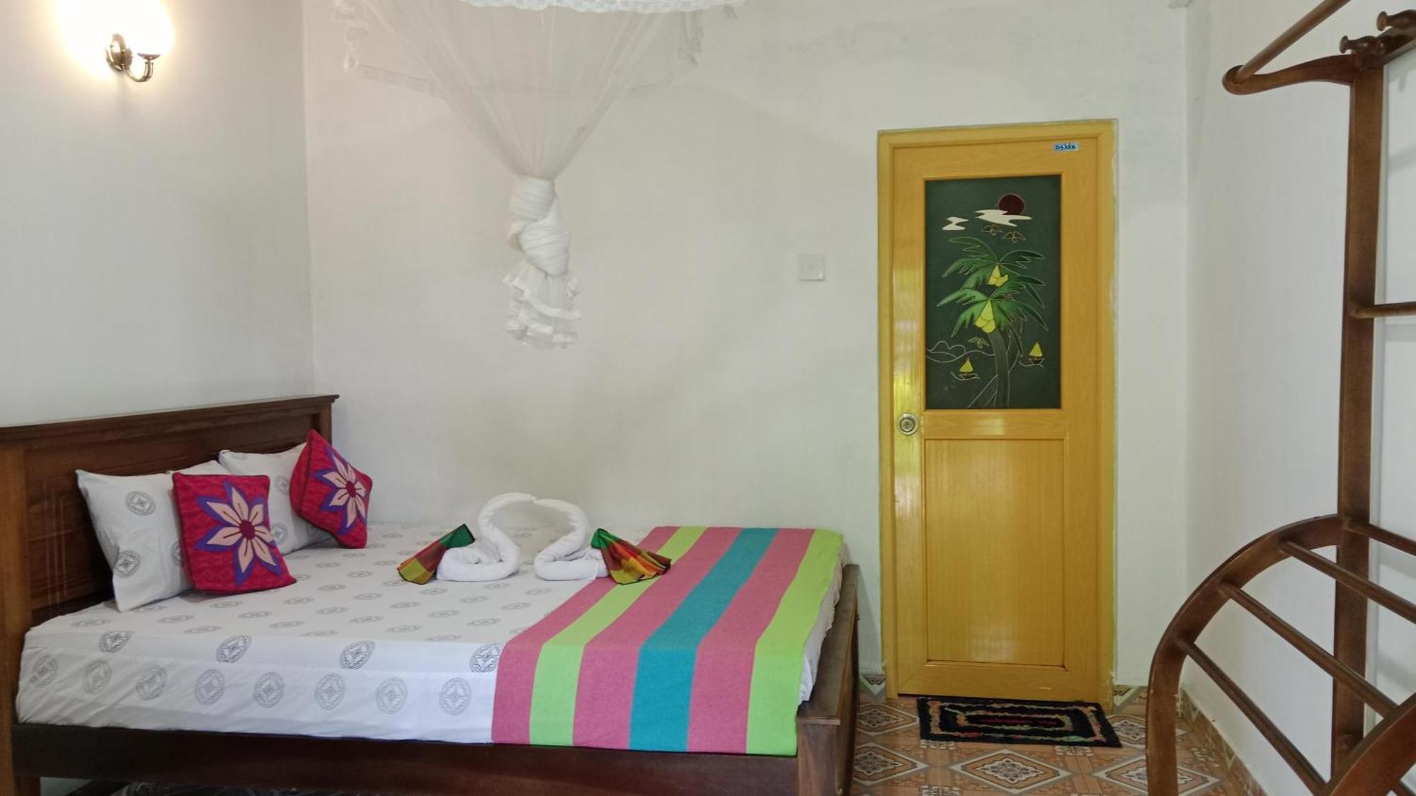 Chanaka Holiday Inn Сигирия Екстериор снимка