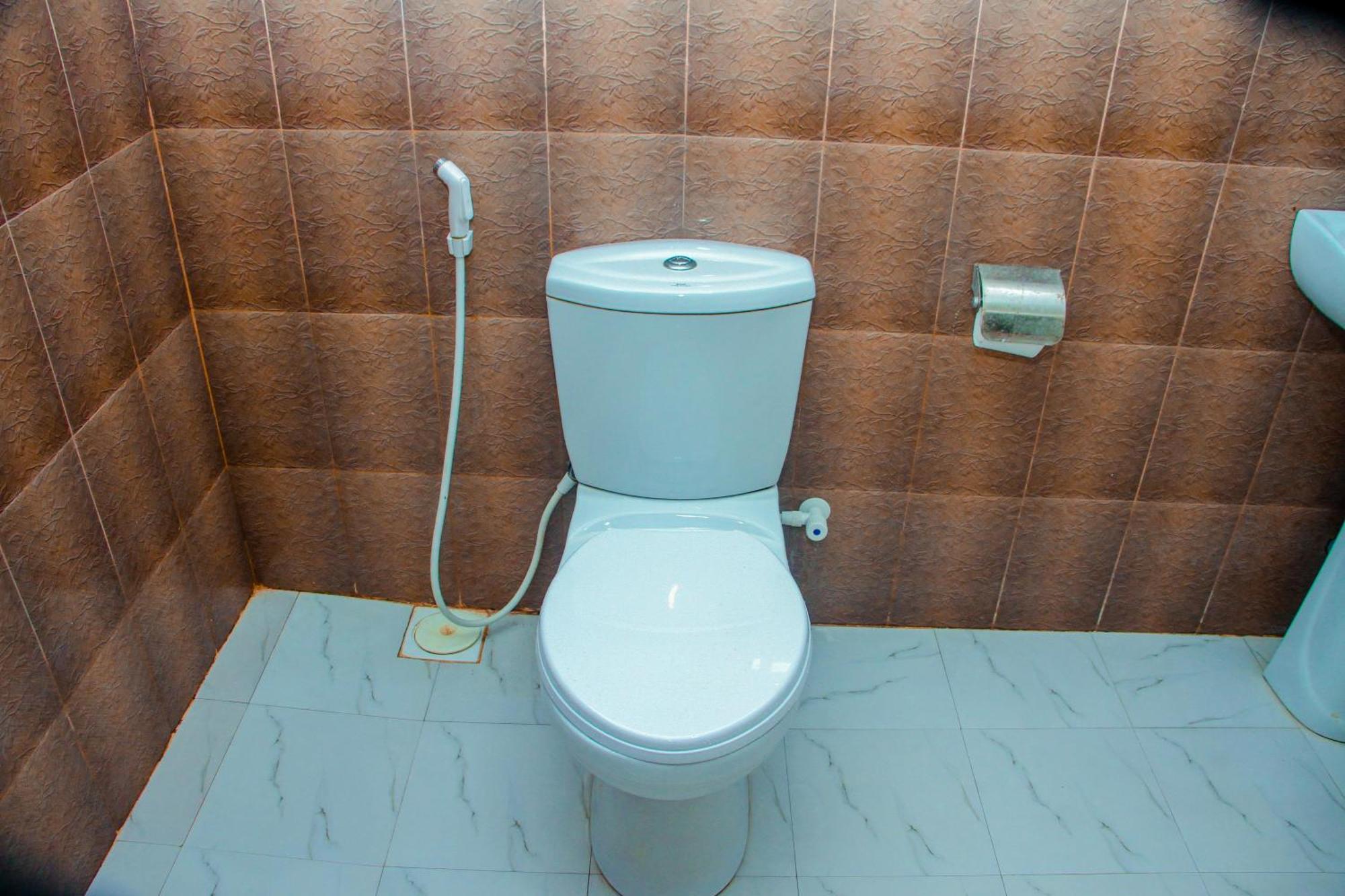 Chanaka Holiday Inn Сигирия Екстериор снимка